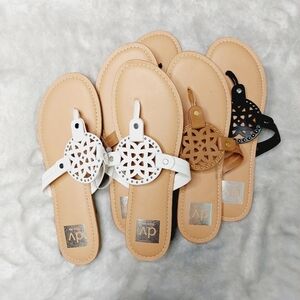 New Dolce Vita Gotie White Brown Black Laser Cut Thong Sandals S10